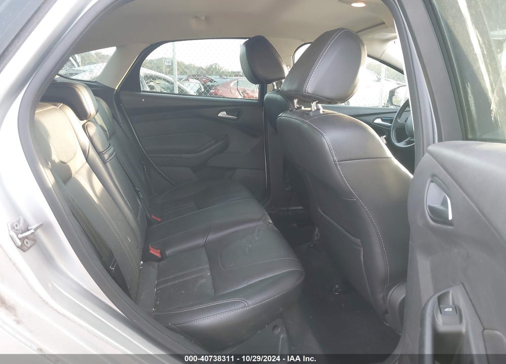 2013 FORD FOCUS SE VIN: 1FADP3K27DL277557