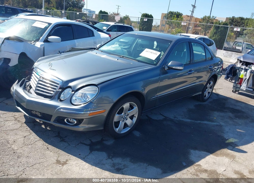 2007 MERCEDES-BENZ E 550 VIN: WDBUF72X87B120113