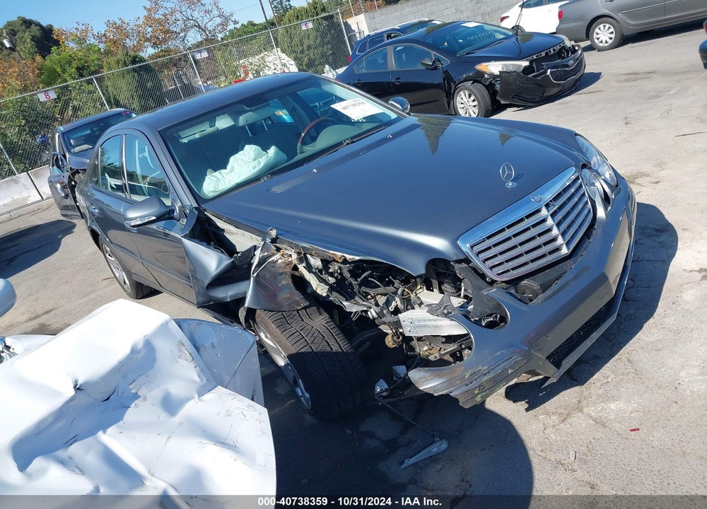 2007 MERCEDES-BENZ E 550 VIN: WDBUF72X87B120113