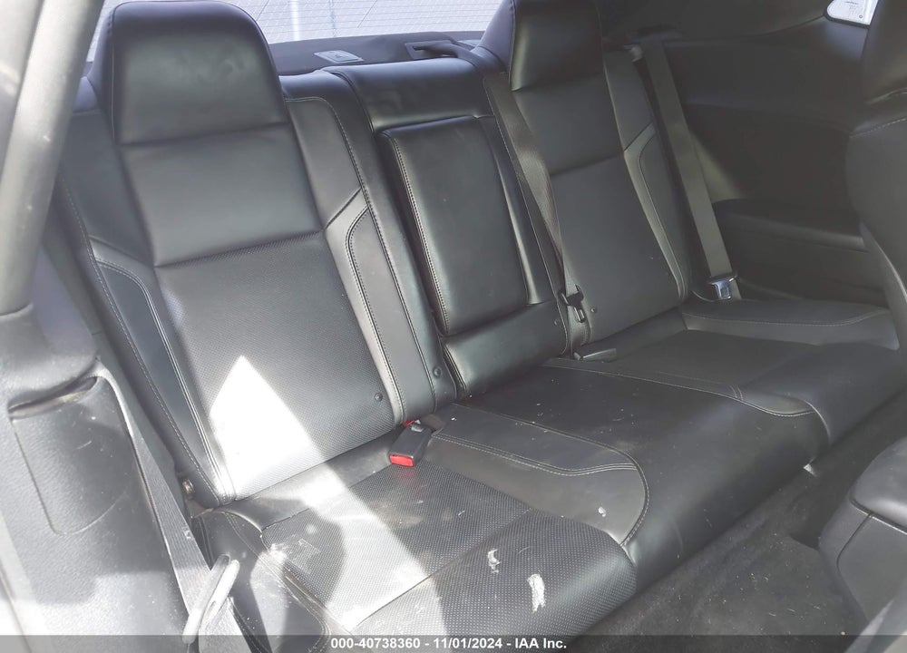 2016 DODGE CHALLENGER SXT PLUS VIN: 2C3CDZAG8GH323336