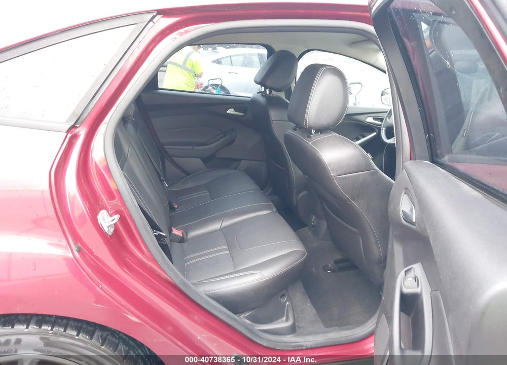 2014 FORD FOCUS SE VIN: 1FADP3F2XEL156310