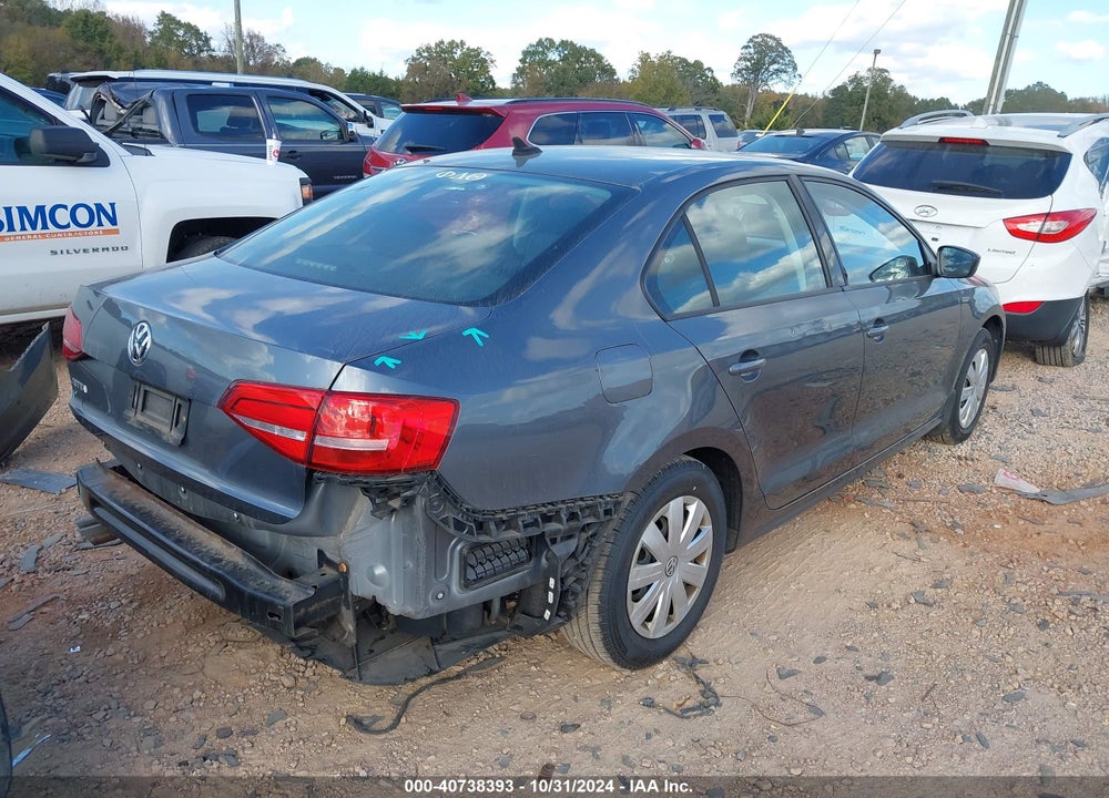 2015 VOLKSWAGEN JETTA 2.0L S VIN: 3VW2K7AJ7FM311950