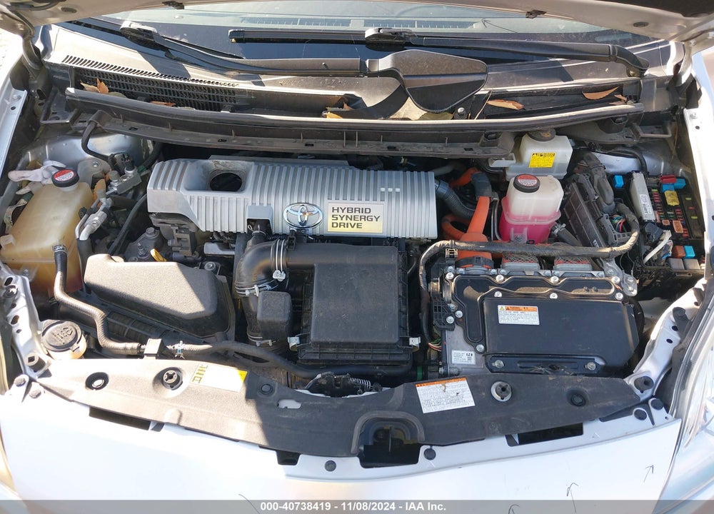 2015 TOYOTA PRIUS TWO VIN: JTDKN3DU2F0429805