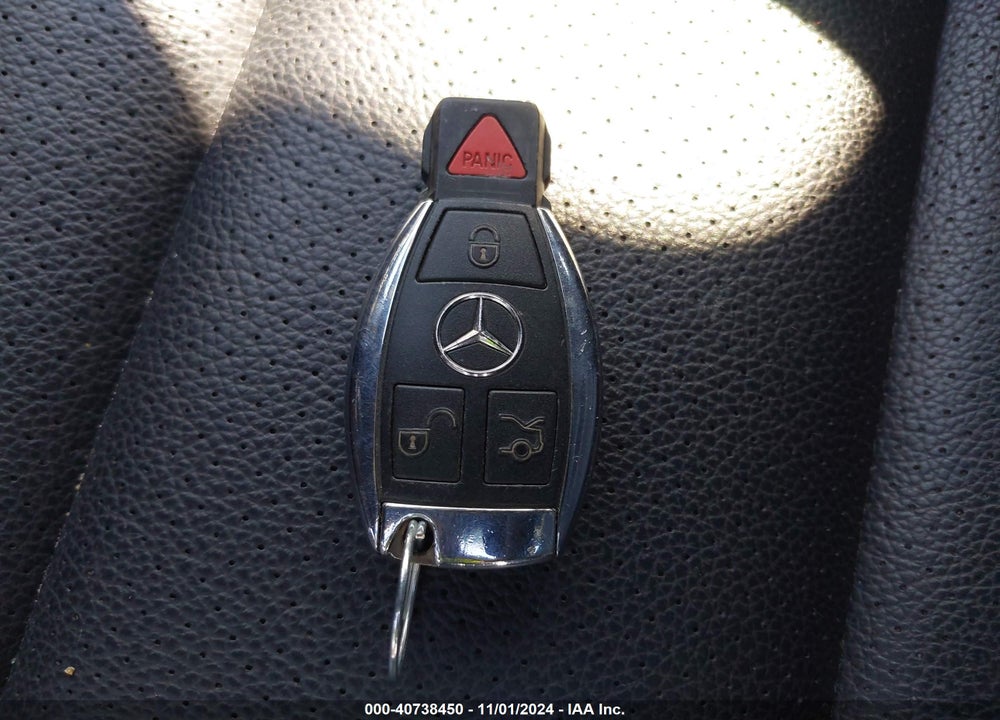 2013 MERCEDES-BENZ C 300 4MATIC VIN: WDDGF8AB1DR267229
