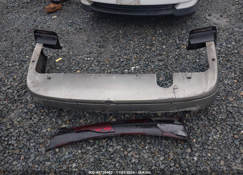 2001 SUBARU OUTBACK VIN: 4S3BH665817659038