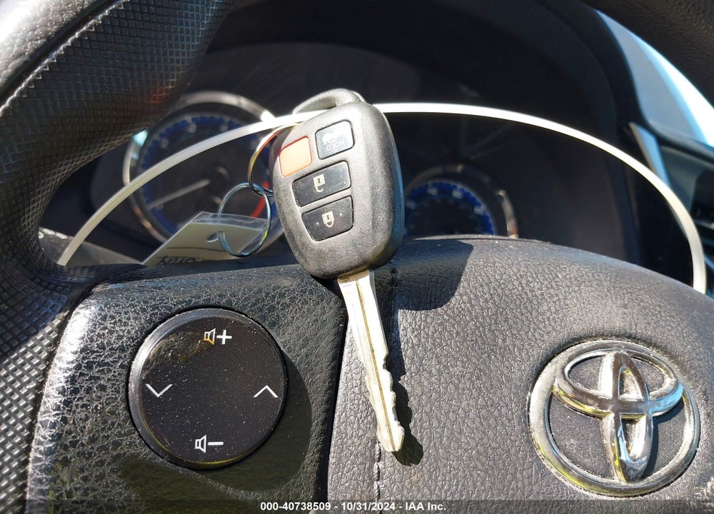 2019 TOYOTA COROLLA VIN: 5YFBURHE9KP889925