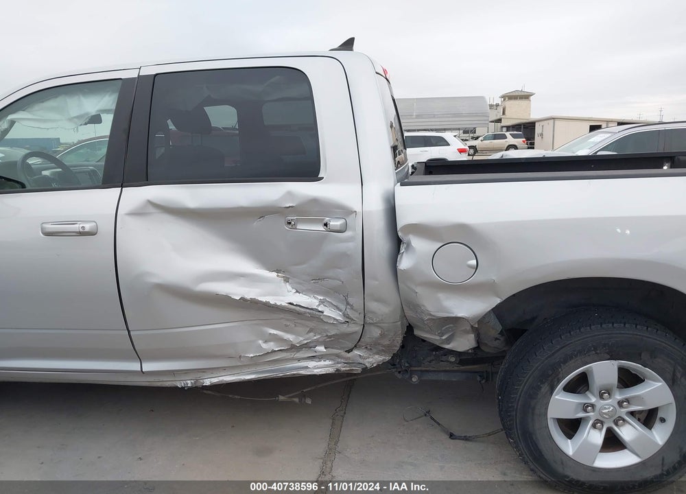 2019 RAM 1500 CLASSIC SLT 4X2 5'7 BOX VIN: 1C6RR6LT1KS549145