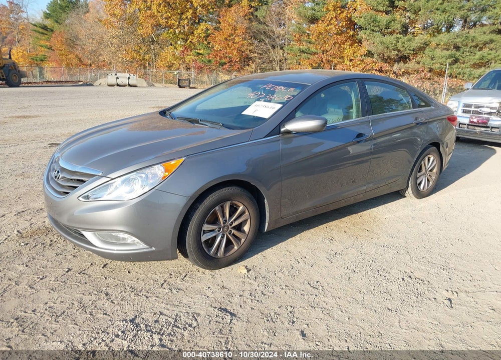 2013 HYUNDAI SONATA GLS VIN: 5NPEB4AC7DH804675