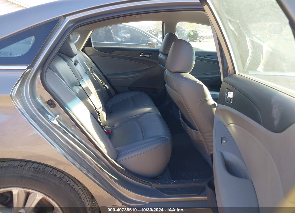 2013 HYUNDAI SONATA GLS VIN: 5NPEB4AC7DH804675