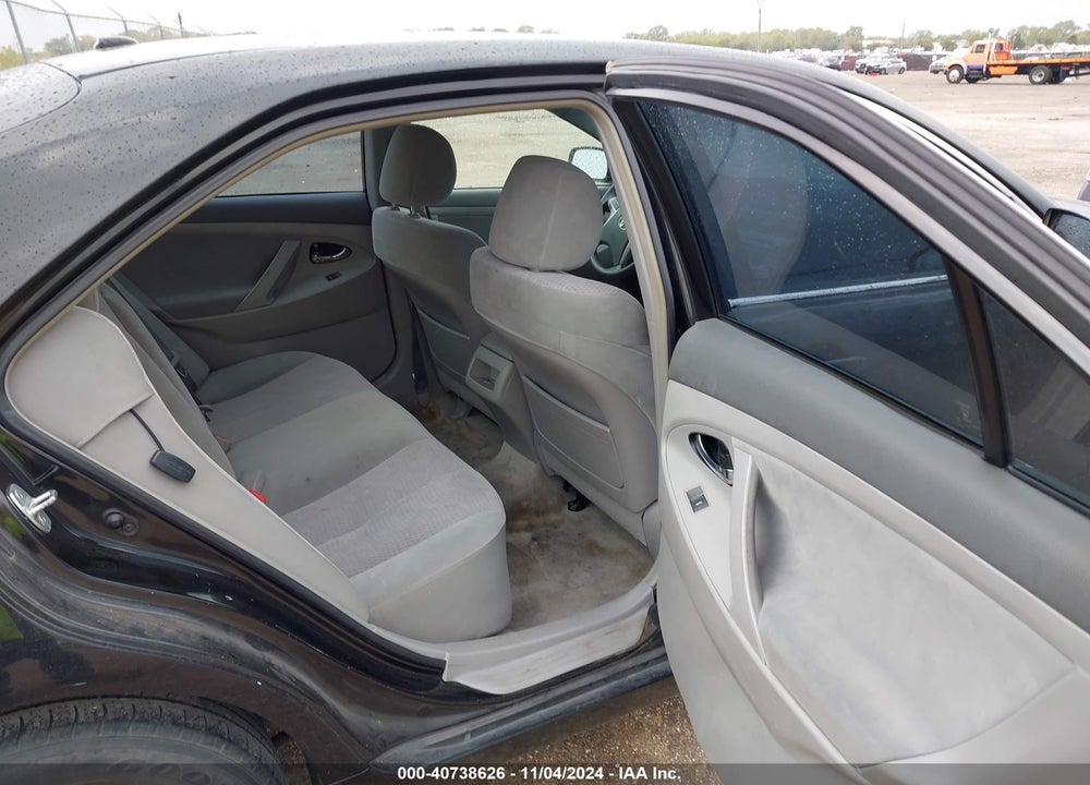 2011 TOYOTA CAMRY LE VIN: 4T1BF3EK5BU183695