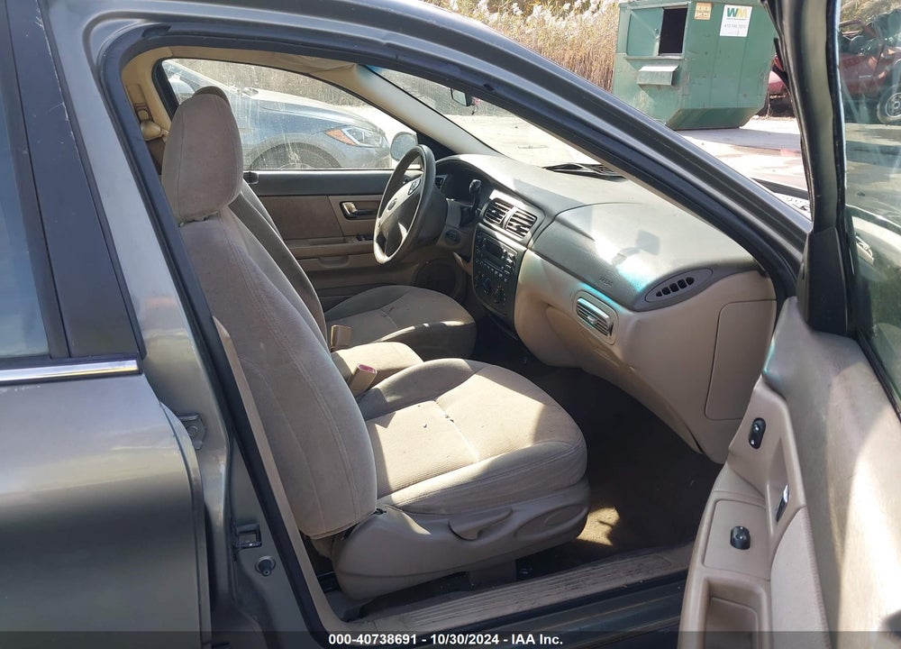 2002 FORD TAURUS SE VIN: 1FAFP58U92A175604
