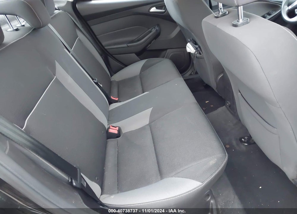 2014 FORD FOCUS VIN: 1FADP3F29EL196636