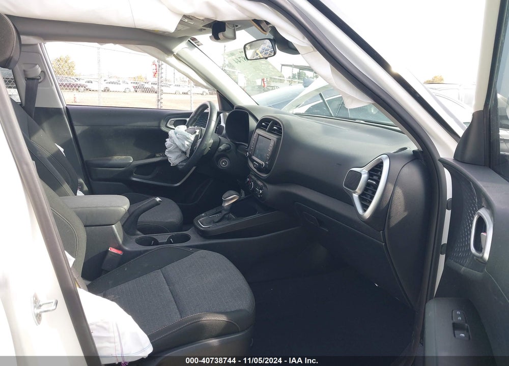2021 KIA SOUL GT LINE VIN: KNDJ63AU2M7130820