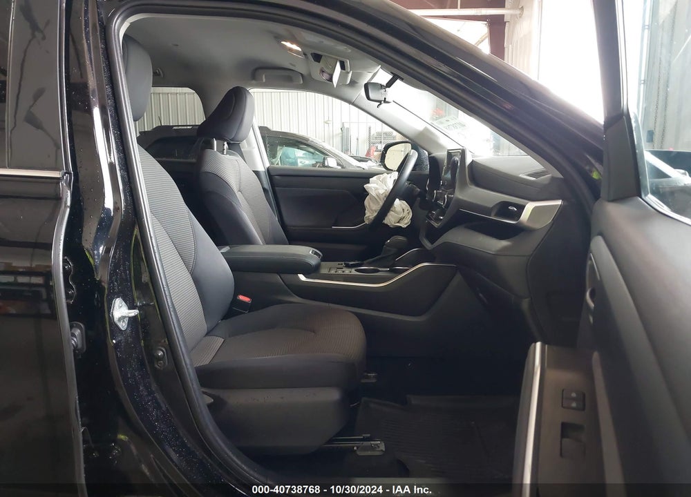 2023 TOYOTA HIGHLANDER LE VIN: 5TDKDRAH6PS501357
