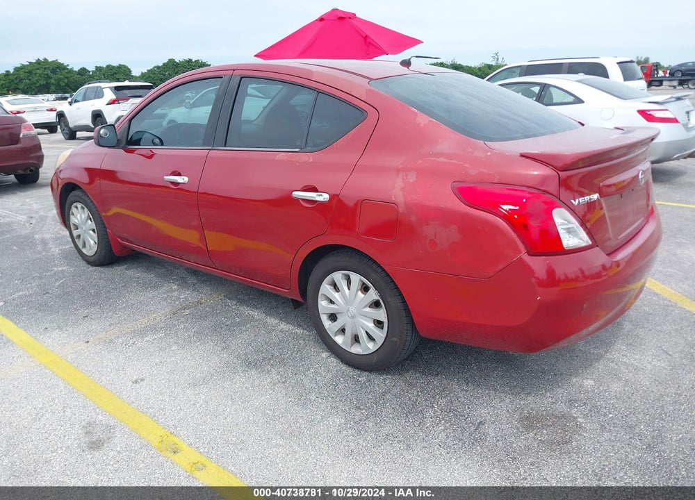 2014 NISSAN VERSA 1.6 SV VIN: 3N1CN7AP7EL823301