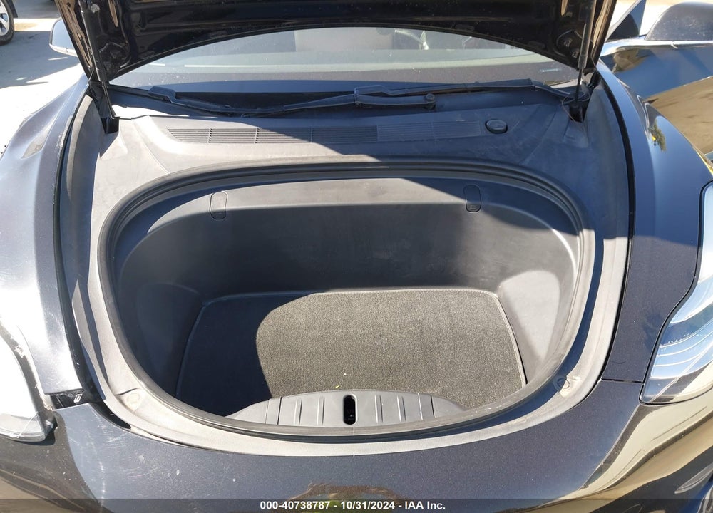 2018 TESLA MODEL 3 LONG RANGE/PERFORMANCE VIN: 5YJ3E1EB2JF182723