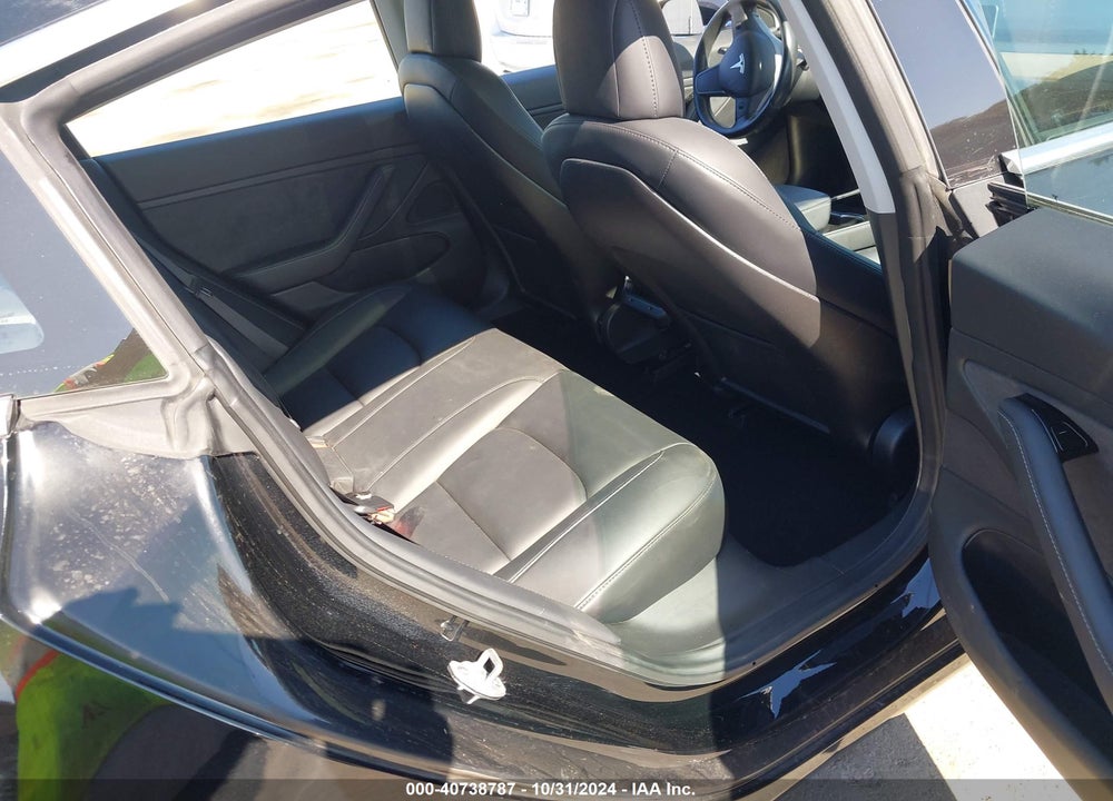 2018 TESLA MODEL 3 LONG RANGE/PERFORMANCE VIN: 5YJ3E1EB2JF182723