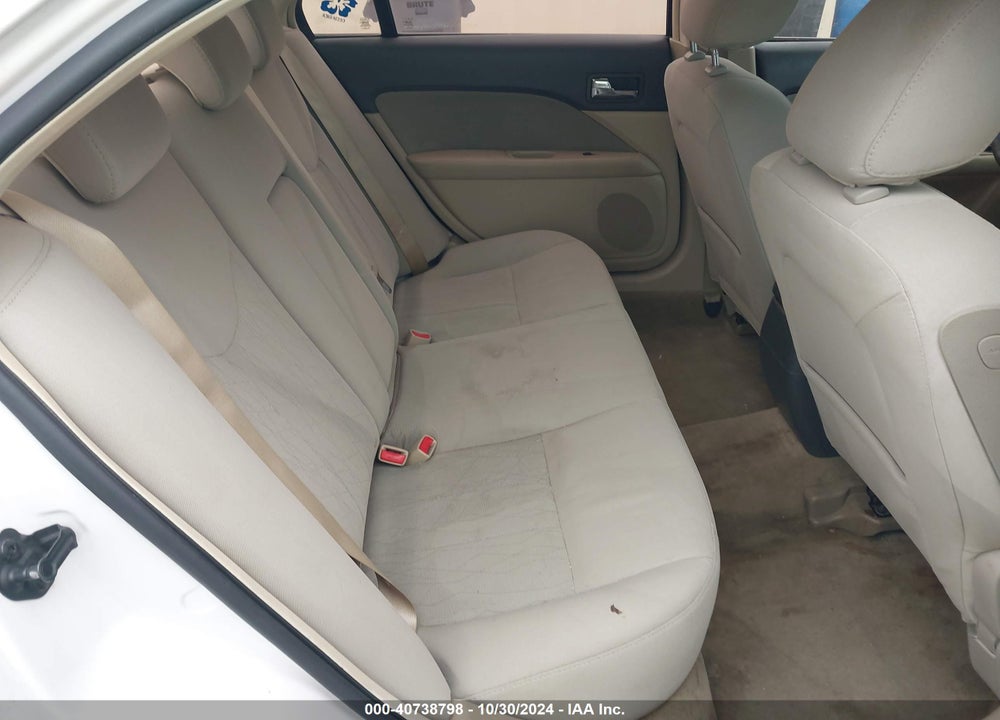 2010 FORD FUSION VIN: 3FAHP0HG3AR351783
