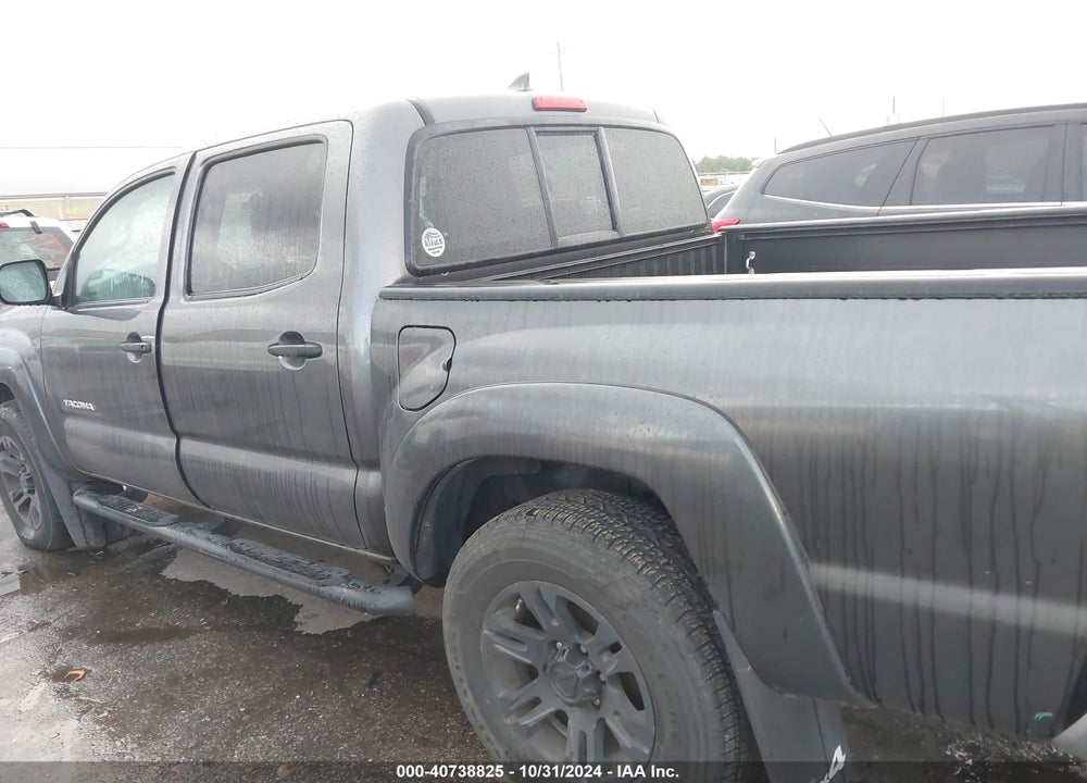 2015 TOYOTA TACOMA BASE V6 VIN: 5TFLU4EN2FX117866