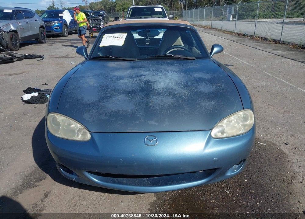 2005 MAZDA MX-5 MIATA LS VIN: JM1NB353750414047