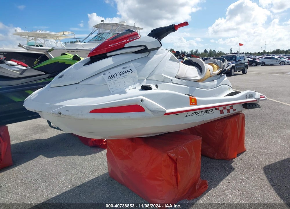 2022 YAMAHA VX LIMITED VIN: YAMA1467A222