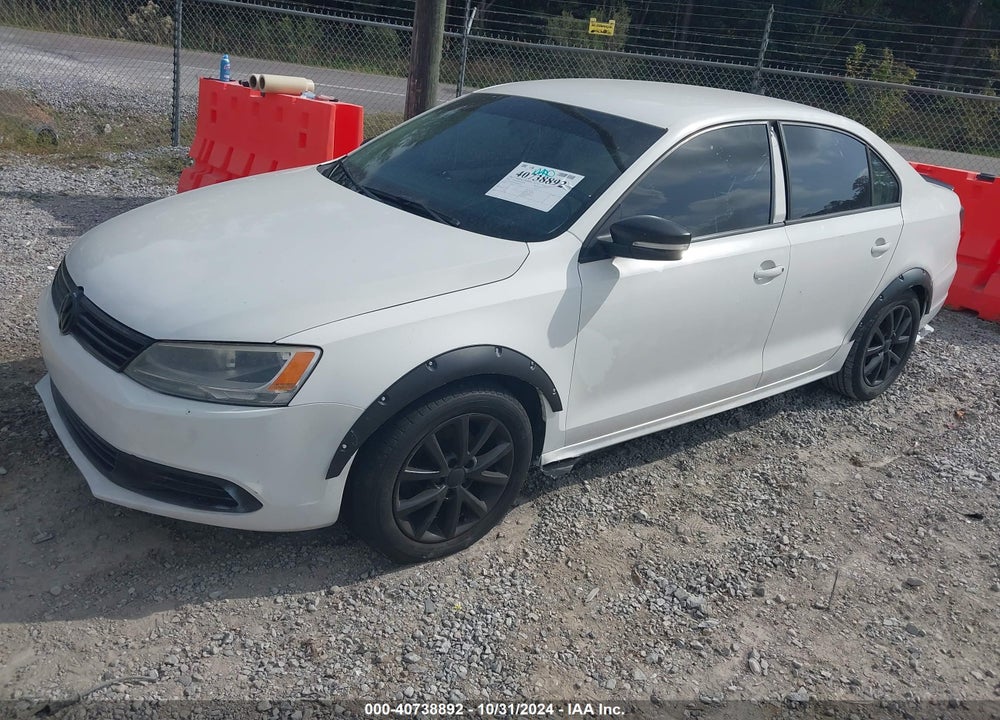 2011 VOLKSWAGEN JETTA 2.5L SE VIN: 3VWDZ7AJ8BM346026