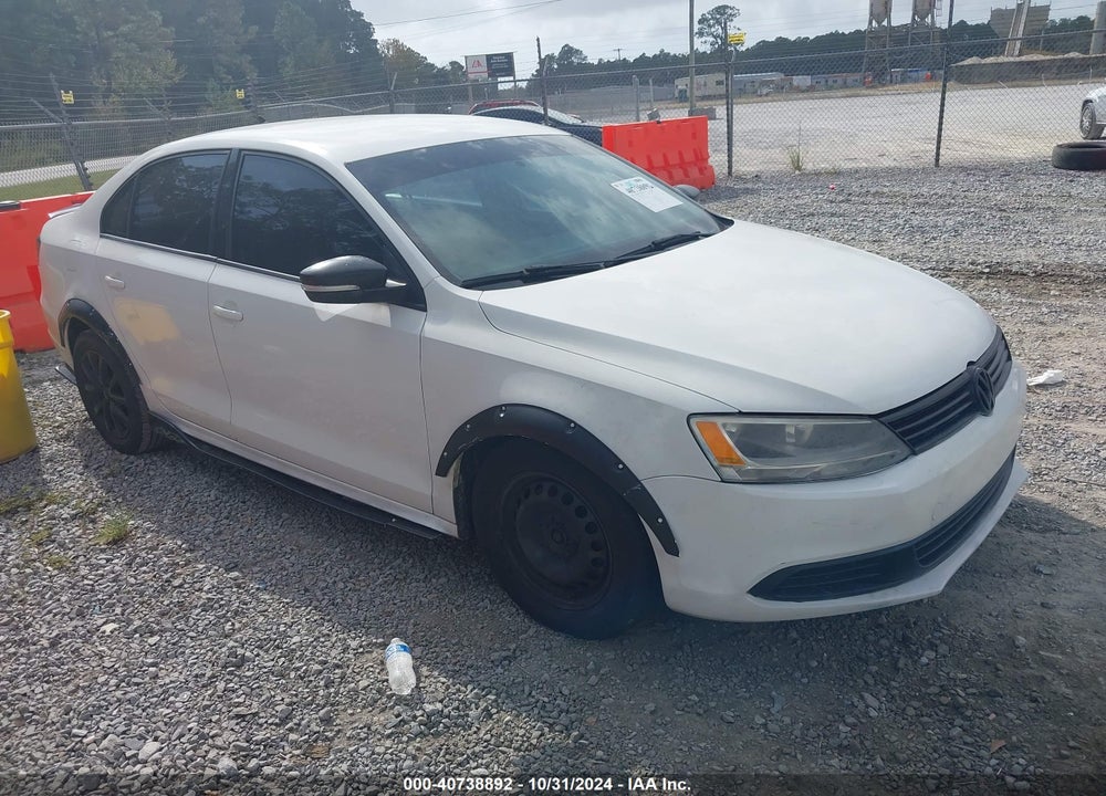 2011 VOLKSWAGEN JETTA 2.5L SE VIN: 3VWDZ7AJ8BM346026