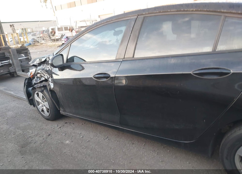2018 CHEVROLET CRUZE LS AUTO VIN: 1G1BC5SM8J7223482