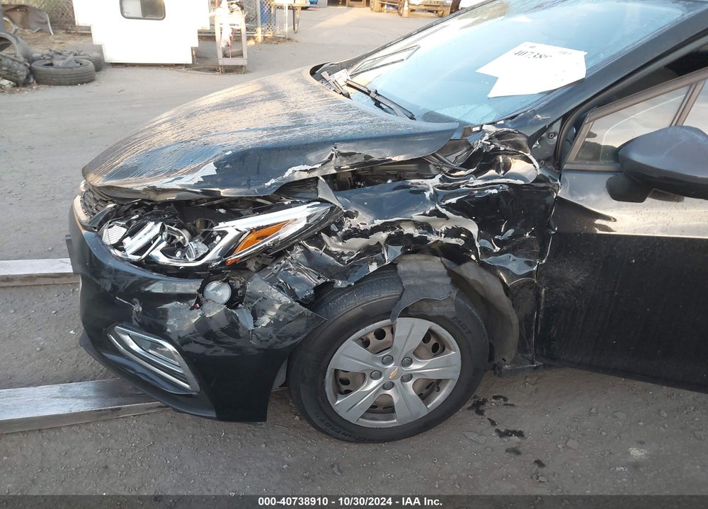 2018 CHEVROLET CRUZE LS AUTO VIN: 1G1BC5SM8J7223482