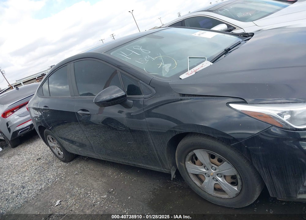 2018 CHEVROLET CRUZE LS AUTO VIN: 1G1BC5SM8J7223482