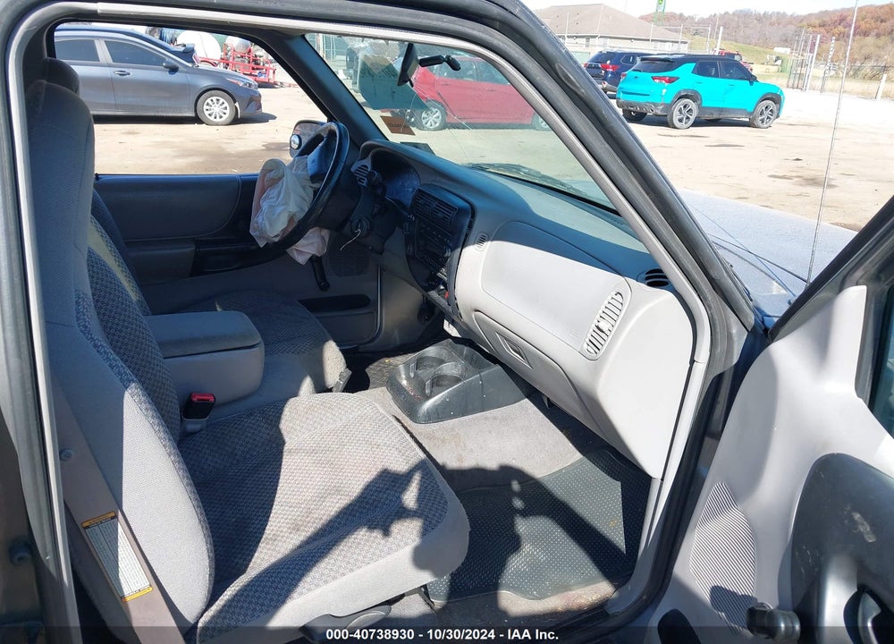 1999 FORD RANGER XLT VIN: 1FTYR11X9XTA22405