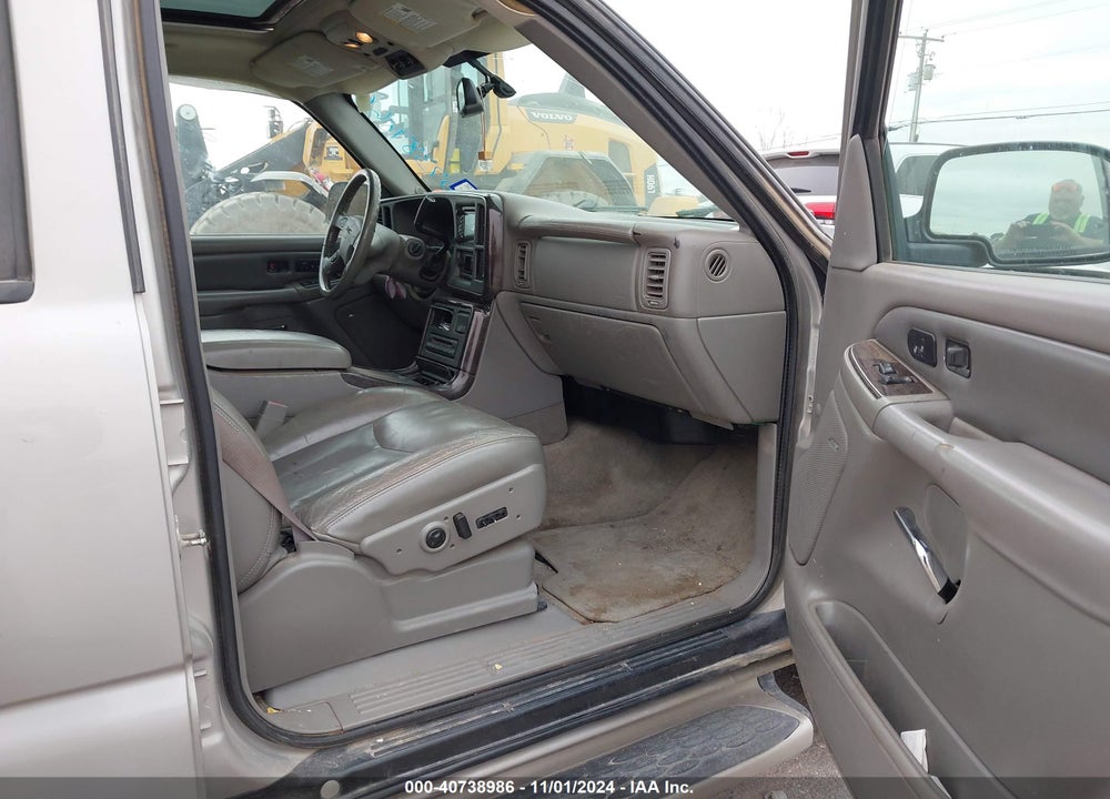 2006 GMC YUKON XL 1500 DENALI VIN: 1GKFK66U76J132858