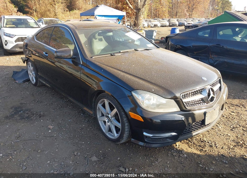 2013 MERCEDES-BENZ C 350 SPORT 4MATIC VIN: WDDGJ8JB6DF989327