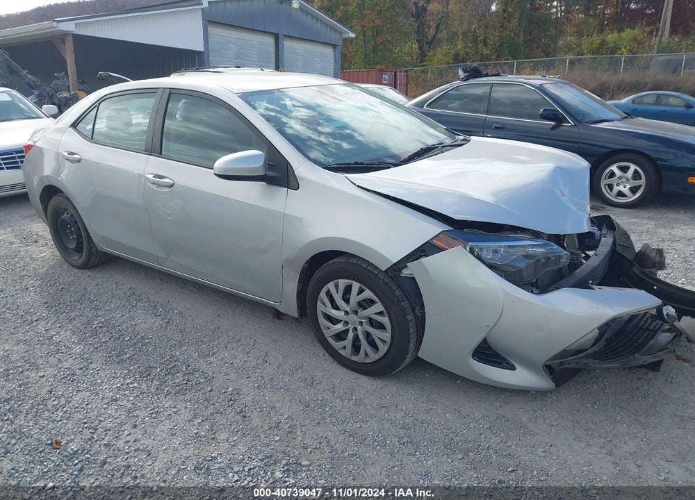 2018 TOYOTA COROLLA LE VIN: 2T1BURHE9JC086725