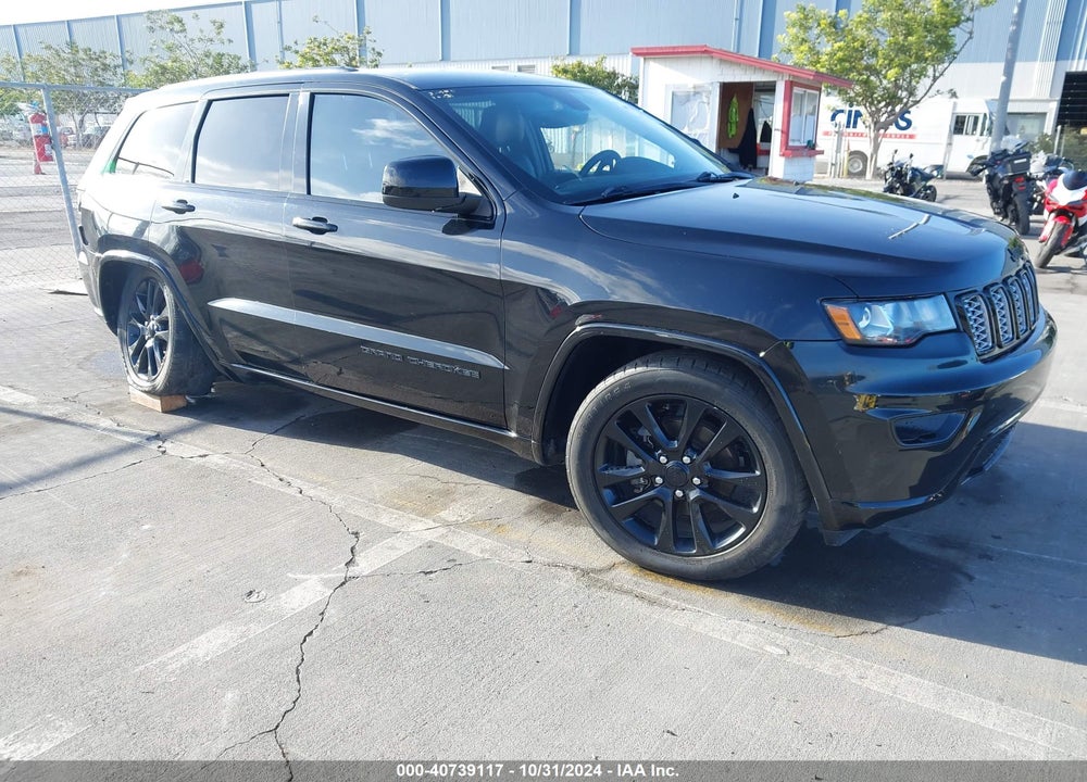 2018 JEEP GRAND CHEROKEE ALTITUDE 4X4 VIN: 1C4RJFAG8JC140607