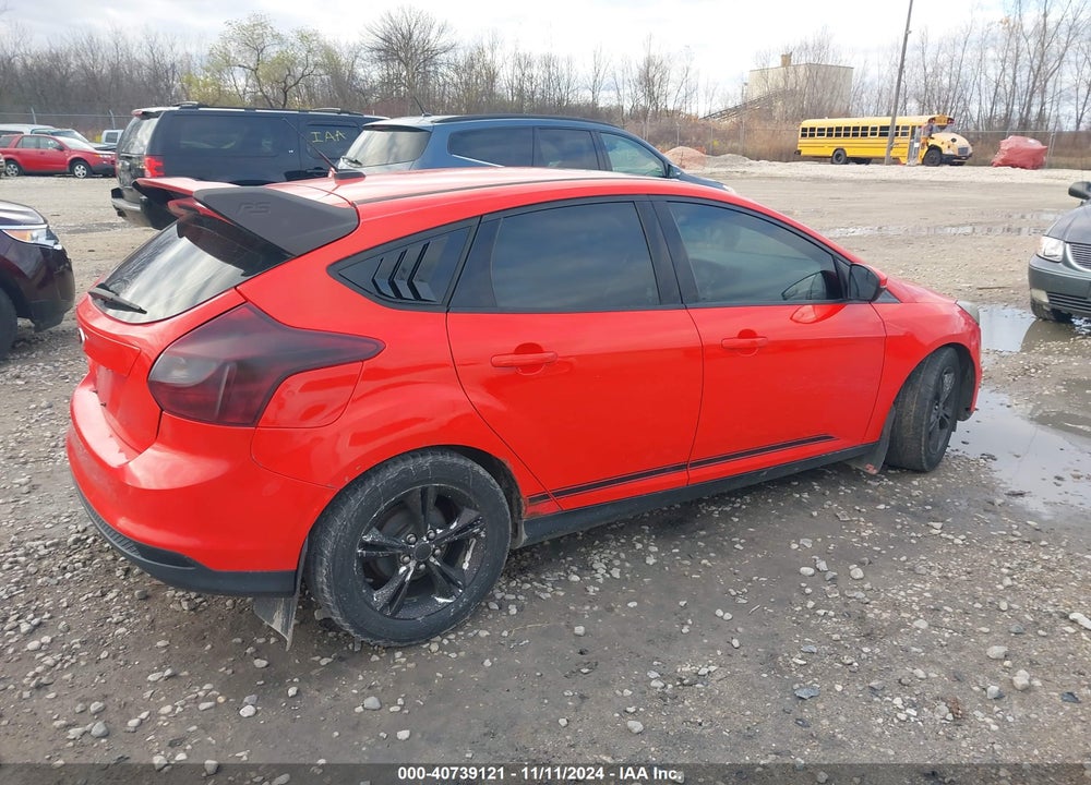 2014 FORD FOCUS SE VIN: 1FADP3K27EL265684