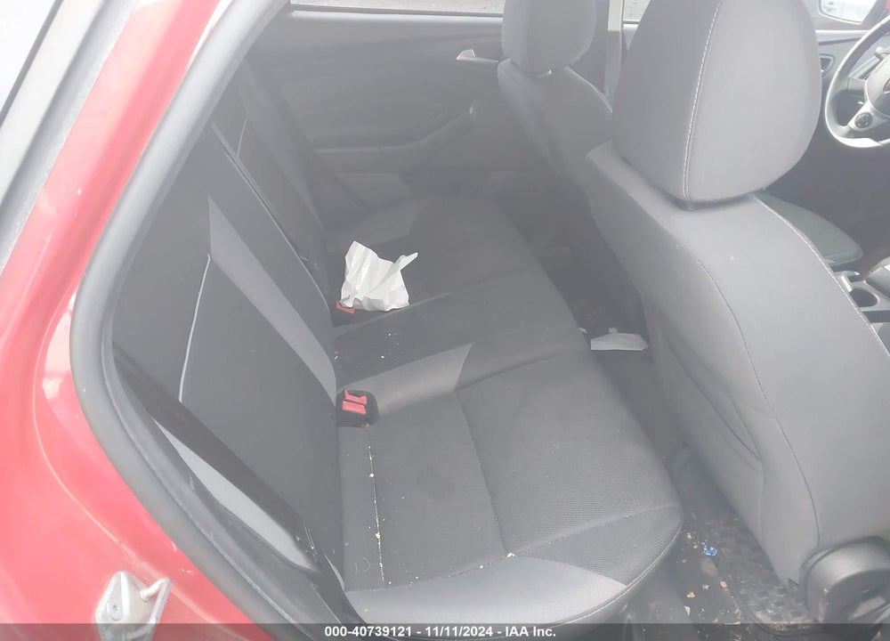 2014 FORD FOCUS SE VIN: 1FADP3K27EL265684