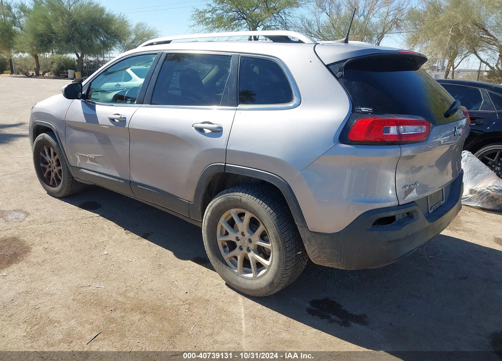 2017 JEEP CHEROKEE LATITUDE 4X4 VIN: 1C4PJMCB9HD228129