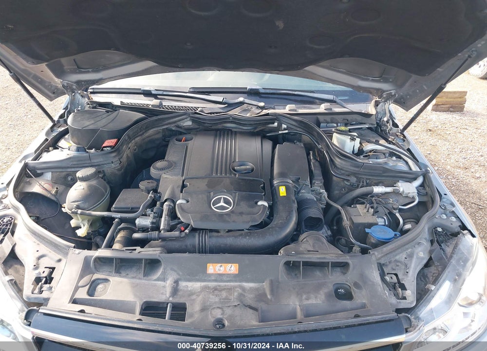 2014 MERCEDES-BENZ C-CLASS C 250 SPORT/LUXURY VIN: WDDGF4HB9EA937947