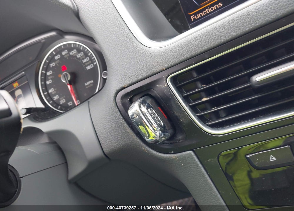 2015 AUDI Q5 2.0T PREMIUM VIN: WA1LFAFP0FA083626