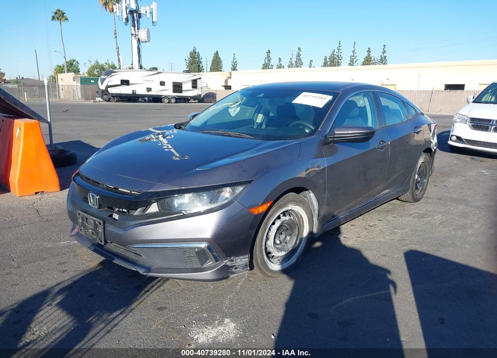 2019 HONDA CIVIC LX VIN: 19XFC2E61KE005518