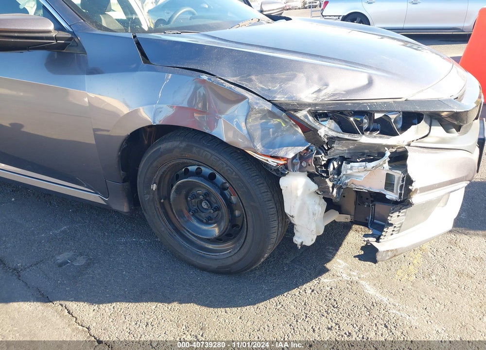 2019 HONDA CIVIC LX VIN: 19XFC2E61KE005518