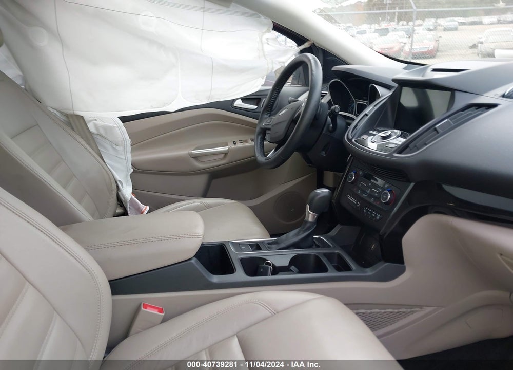2017 FORD ESCAPE TITANIUM VIN: 1FMCU0JD7HUC25096