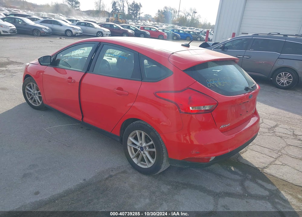 2016 FORD FOCUS SE VIN: 1FADP3K22GL211292