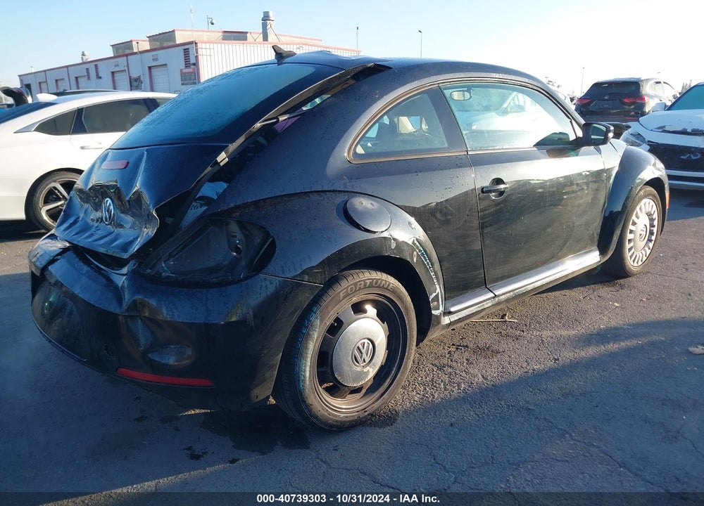 2015 VOLKSWAGEN BEETLE 1.8T VIN: 3VWJ07AT9FM631564