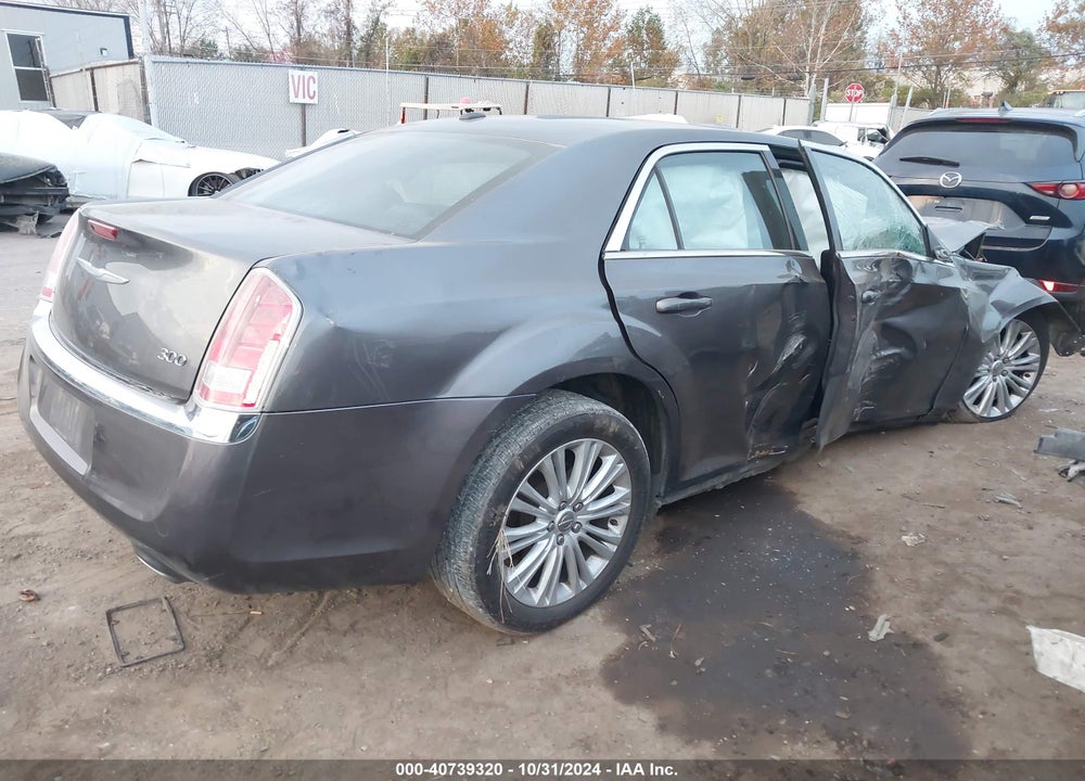2014 CHRYSLER 300 VIN: 2C3CCARG9EH328129