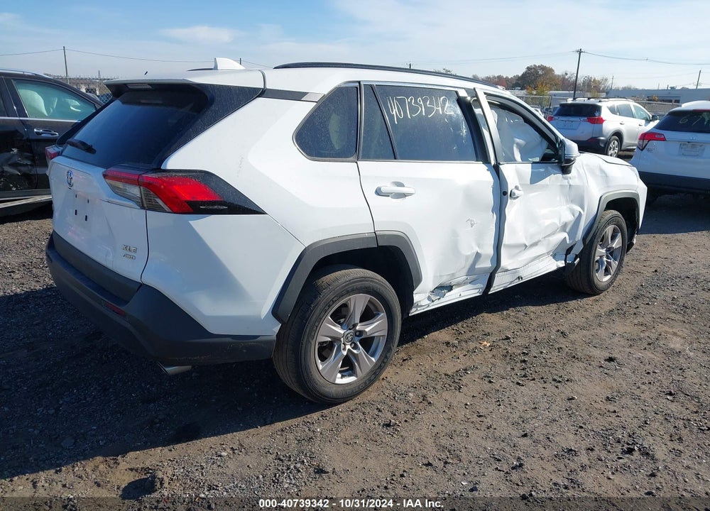 2023 TOYOTA RAV4 XLE VIN: 2T3P1RFV0PW349345