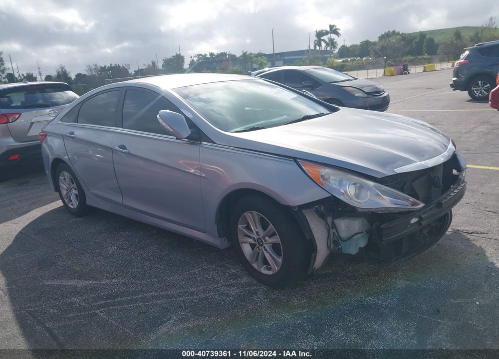 2014 HYUNDAI SONATA GLS VIN: 5NPEB4AC4EH925648