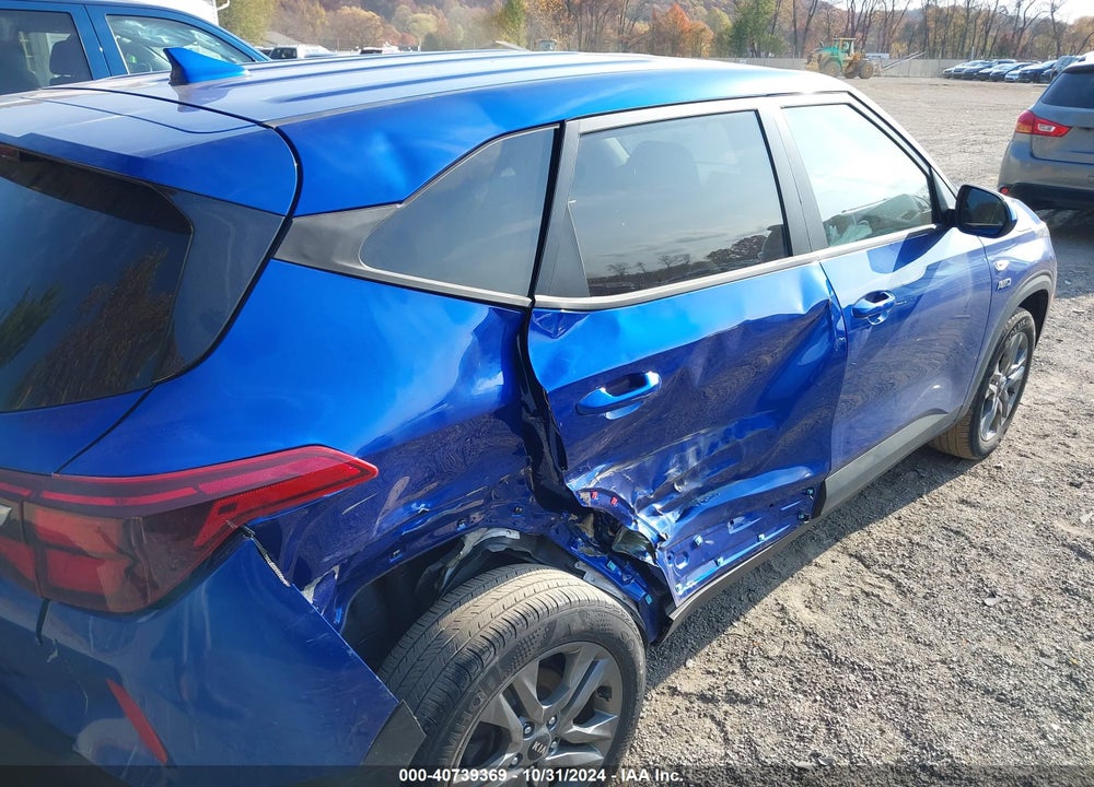 2021 KIA SELTOS LX VIN: KNDEPCAA8M7108177