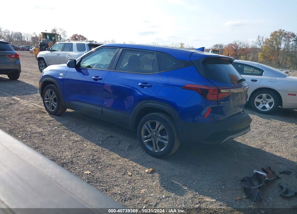 2021 KIA SELTOS LX VIN: KNDEPCAA8M7108177